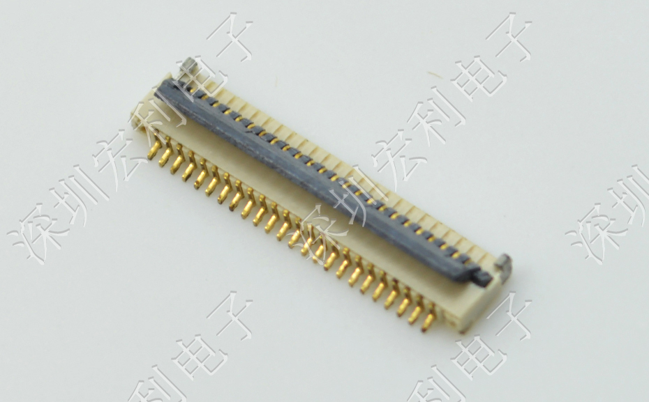 超薄麻豆免费电影 间距0.5mm-40PIN翻盖 塑高H1.0mm FPC插座超薄